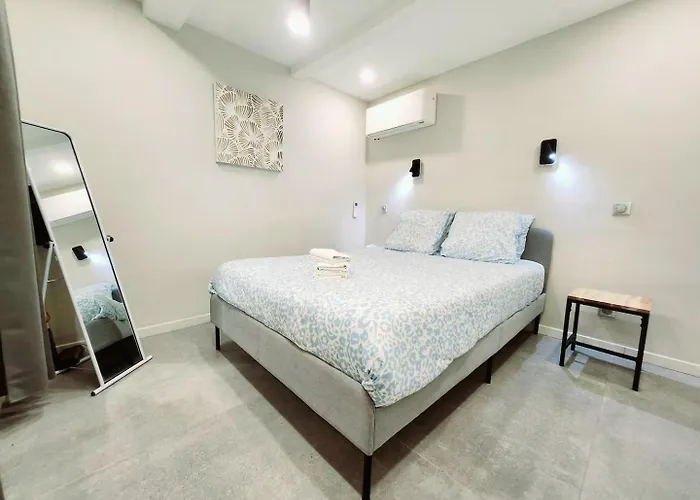 Apartment La Fourmi Azureenne - Dans Le Vieil *